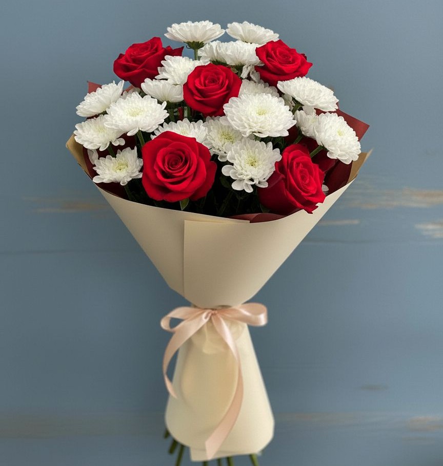 Букет цветов из: Розы и Хризантемы в Усть-Донецком