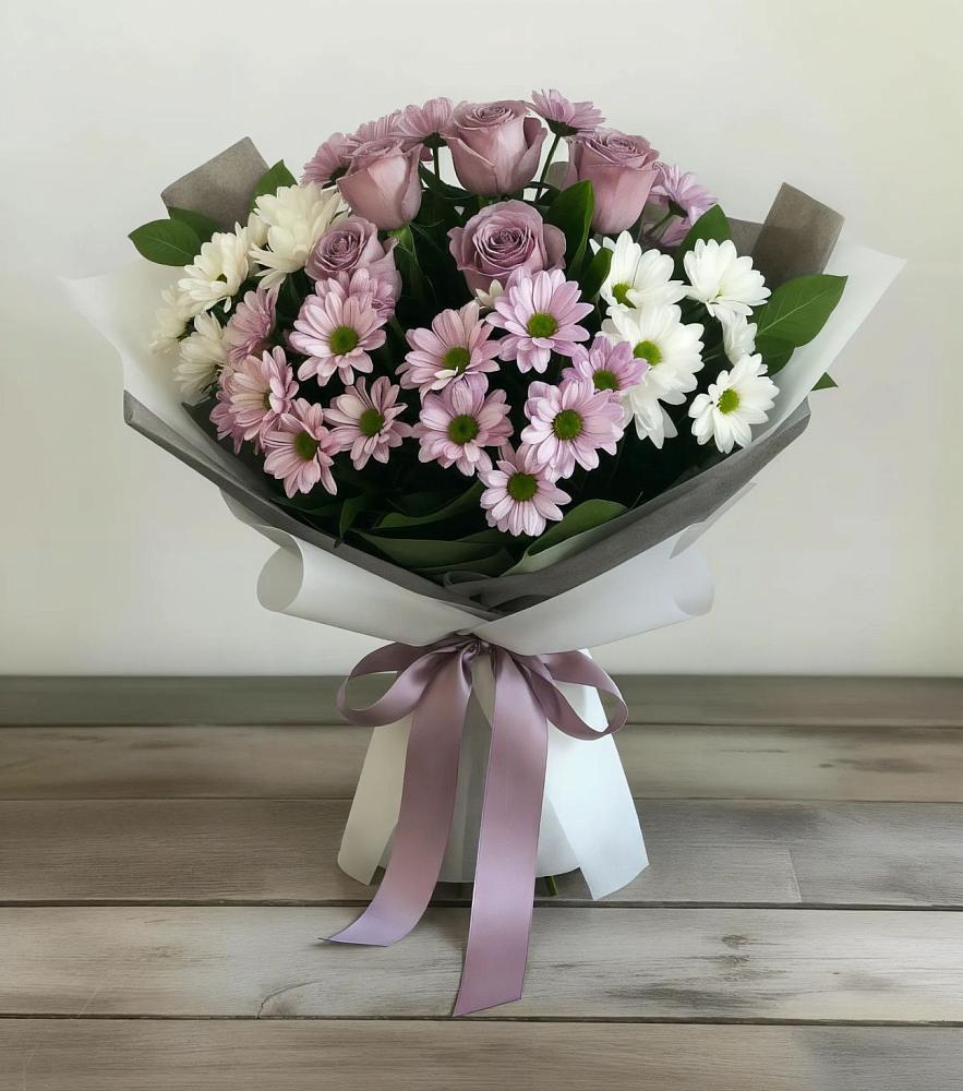 Букет цветов из: Хризантемы и Розы в Усть-Донецком