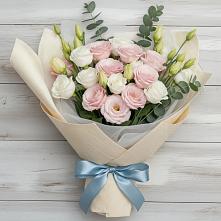 Букет цветов из:  Лизиантусы #REPLACE_PRED# Усть-Донецком