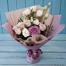 Букет цветов из:  Розы и Лизиантусы в Усть-Донецком