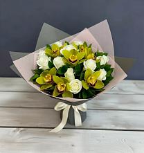 Букет цветов из:  Орхидеи и Розы в Усть-Донецком