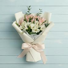Букет цветов из:  Альстромерии #REPLACE_PRED# Усть-Донецком