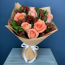 Букет цветов из:  Розы и Альстромерии #REPLACE_PRED# Усть-Донецком