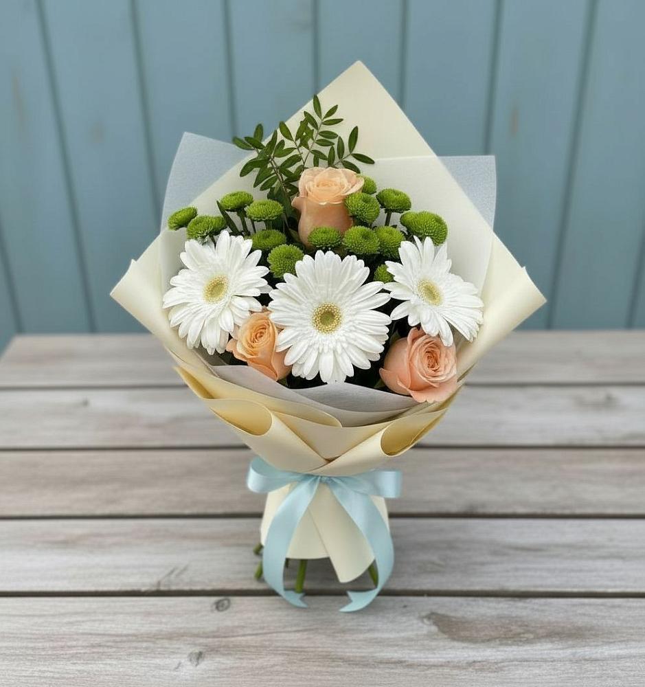 Букет цветов из: Герберы, Розы и Хризантемы в Усть-Донецком