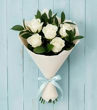 Букет цветов из:  Розы в Усть-Донецком