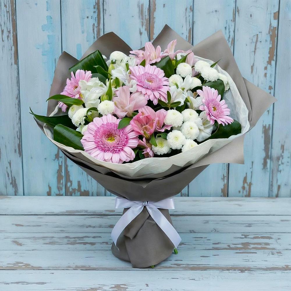 Букет цветов из: Герберы, Альстромерии и Хризантемы в Усть-Донецком