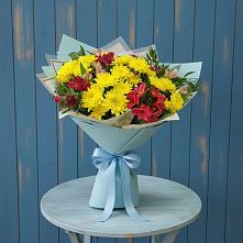 Букет цветов из:  Альстромерии и Хризантемы #REPLACE_PRED# Усть-Донецком