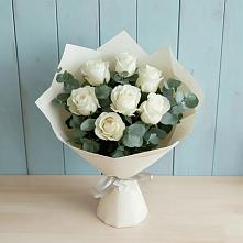 Букет Белые розы в Эвкалипте в Усть-Донецком