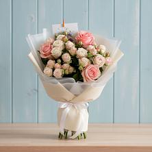 Букет цветов из:  Розы в Усть-Донецком