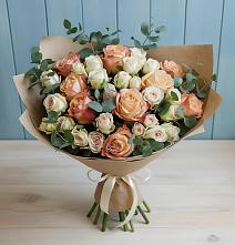 Букет цветов из:  Альстромерии и Розы в Усть-Донецком