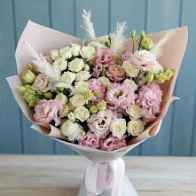 Букет цветов из:  Альстромерии и Розы в Усть-Донецком