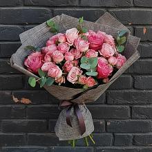 Букет цветов из:  Розы в Усть-Донецком